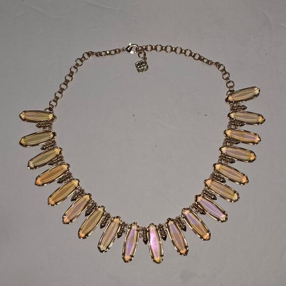 Kendra Scott Gabriella Iridescent‎ Peach Elegant Gold Statement Bibb Necklace - Picture 3 of 10